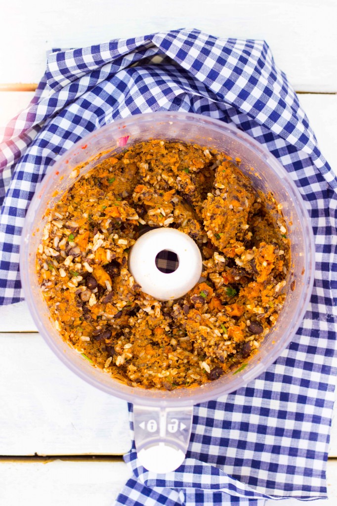 Smokey Sweet Potato, Black Bean & Brown Rice Veggie Burgers with Curry Cilantro Mayo-9914