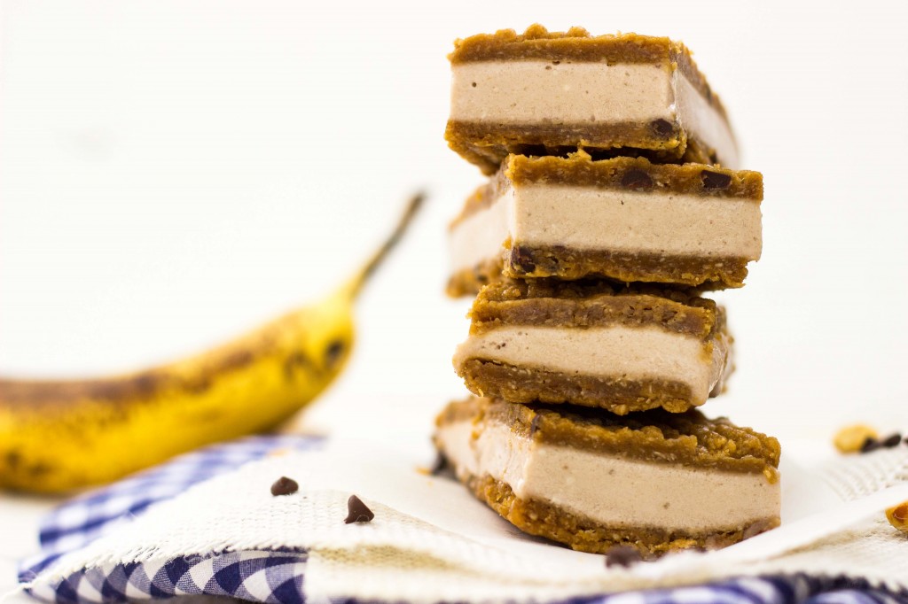 Peanut Butter & Banana Ice Cream Sandwiches-0500