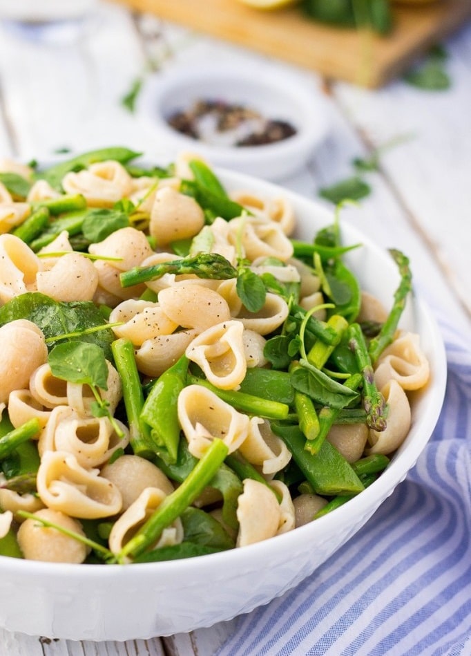 47 Delicious Spring Salad Recipes that you can enjoy all season long!