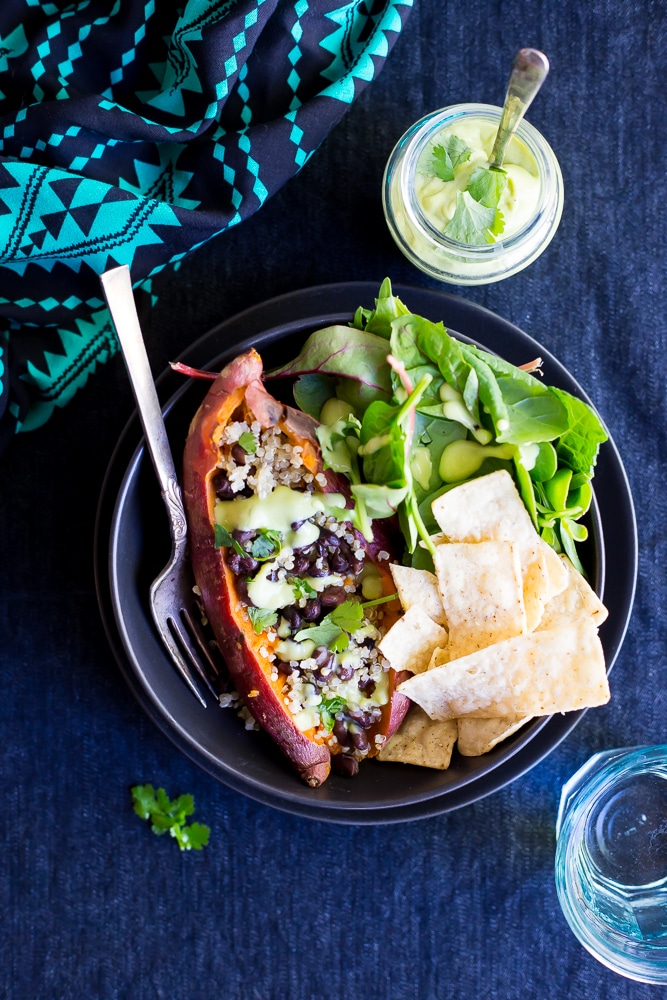 These Make Ahead Sweet Potato Lunch Bowls are a really easy and healthy lunch recipe! You can make them ahead and enjoy them for lunch all week! Naturally gluten free and vegan!