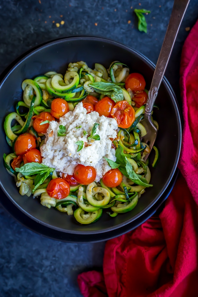 15 Minute Zucchini Noodle Bowls - Main-6491